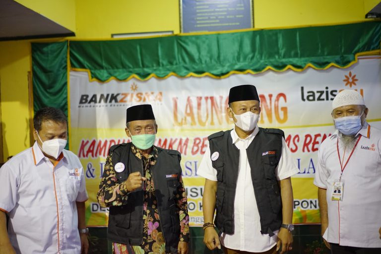 Launching Kampung UMKM Berdaya Bebas Rentenir dan Digitalisasi BankZiska Lazismu